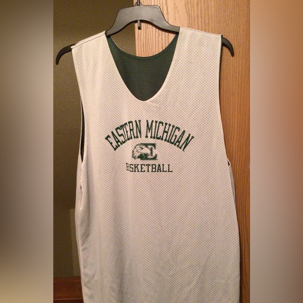 Used Eastern Michigan University reversable basketball practice jersey